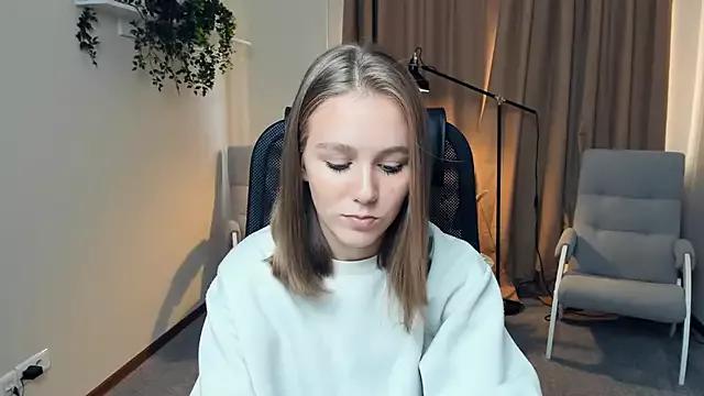 Girls free live sex cams: Check out the satisfaction of typing and cam2cam with our sensual livestreamers, who will teach you all about temptation and desires with their smoking hot physiques.