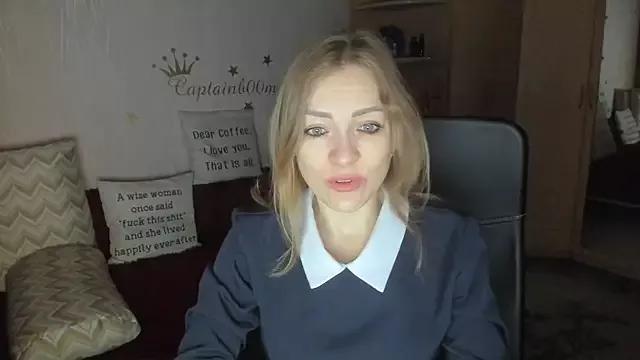 Tiffany_Bates from StripChat is Freechat