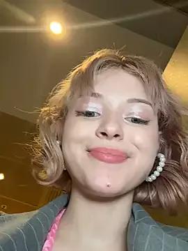 Girls free live sex cams: Check out the satisfaction of typing and cam2cam with our sensual livestreamers, who will teach you all about temptation and desires with their smoking hot physiques.