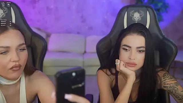 Tina_Breeze from StripChat is Freechat