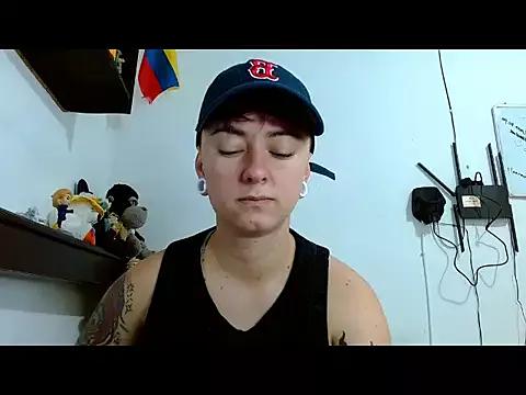 tomboyblue from StripChat is Freechat