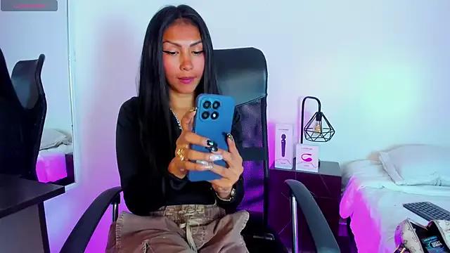 Tracy_lambo from StripChat is Freechat