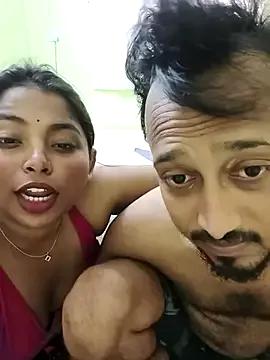 Photos of Trending_Couple from StripChat is Freechat