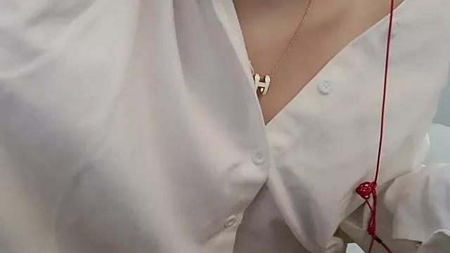 TT-tiantianaiziji from StripChat