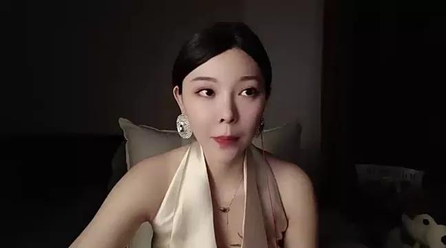 TT-tiantianaiziji from StripChat