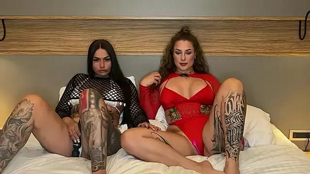 twoinkeddolls from StripChat is Freechat
