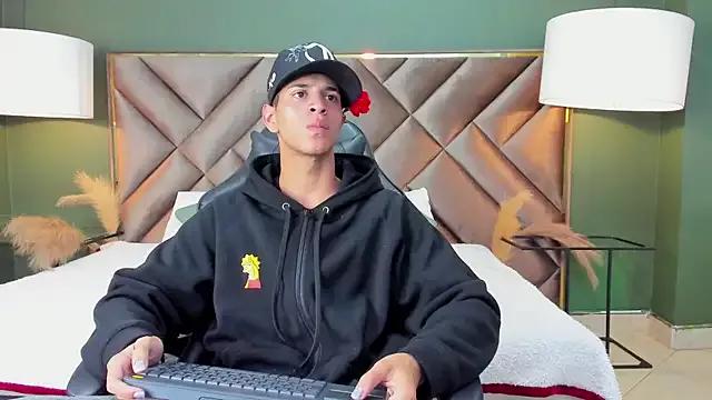 Tyler_Rodriguez from StripChat is Freechat