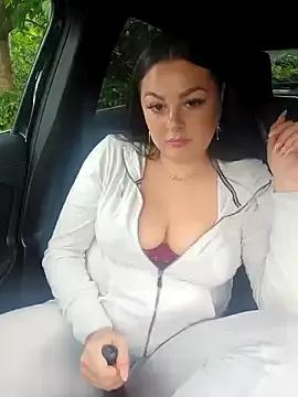 Photos of UK_bella from StripChat is Freechat