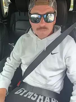 uncut_luke from StripChat is Freechat