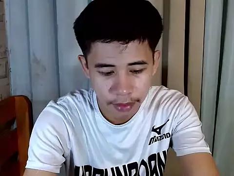 urasianbigcock from StripChat is Freechat