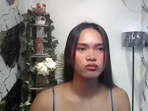 Urcutie_sandraxx from StripChat is Freechat