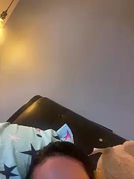 VALENORTIZ7 from StripChat is Freechat