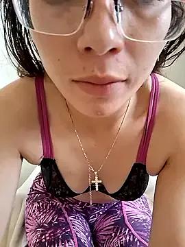 Valeria_Saenz_25 from StripChat is Freechat