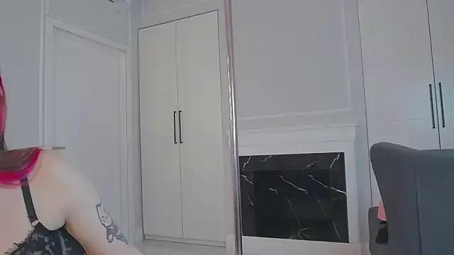 ValerieOhara from StripChat is Freechat