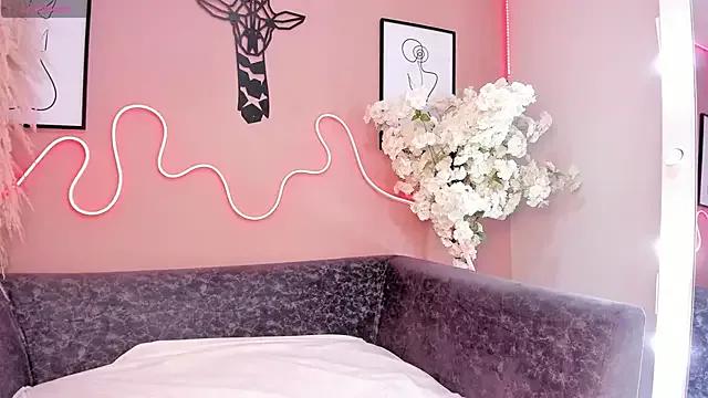 Vanelope_Evans_ from StripChat is Freechat