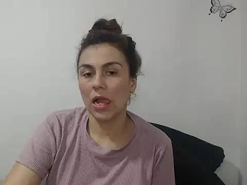 Vanessa-Titis from StripChat is Freechat