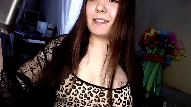 Girls free live sex cams: Check out the satisfaction of typing and cam2cam with our sensual livestreamers, who will teach you all about temptation and desires with their smoking hot physiques.