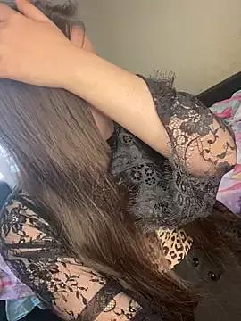 Photos of Var_Kiss from StripChat is Freechat