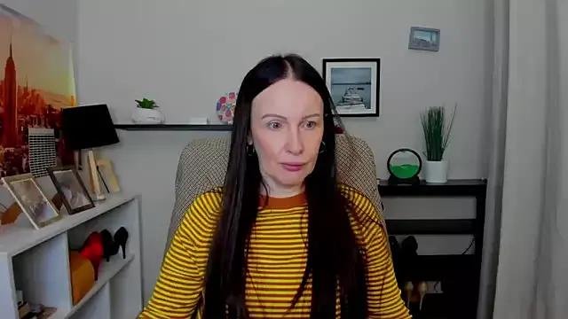 Velvet_Jasmine from StripChat is Freechat