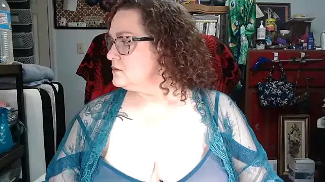 Velvet_Star_ from StripChat is Freechat