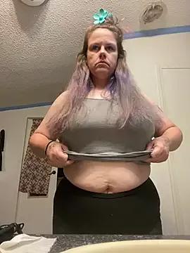velvetta_ from StripChat is Freechat