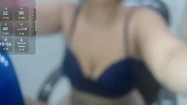 venus_cortez from StripChat is Freechat