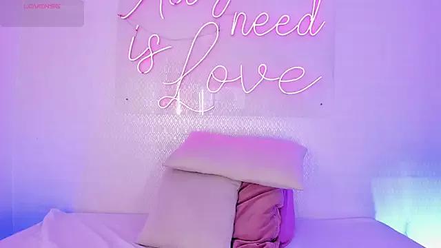 Venus_nite from StripChat is Freechat