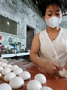 VenusCara99 from StripChat is Freechat