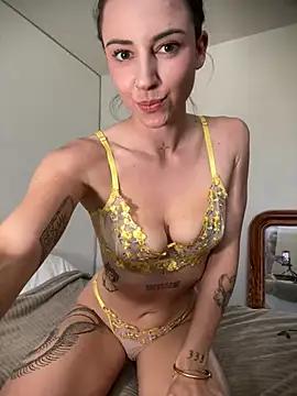 Girls free live sex cams: Check out the satisfaction of typing and cam2cam with our sensual livestreamers, who will teach you all about temptation and desires with their smoking hot physiques.