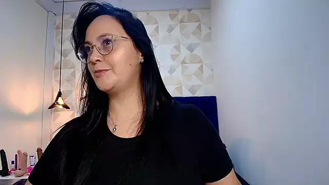 veronicabbw from StripChat is Freechat