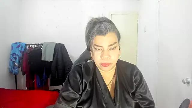 vikyadams from StripChat is Freechat