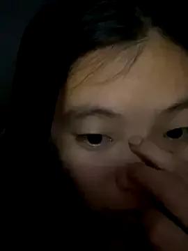 viluna from StripChat is Freechat