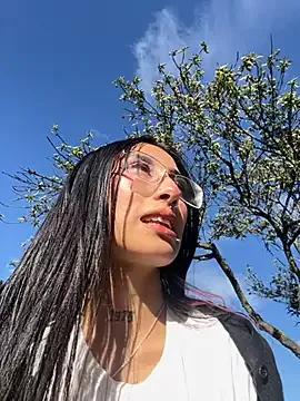Violeet_Smith from StripChat is Freechat