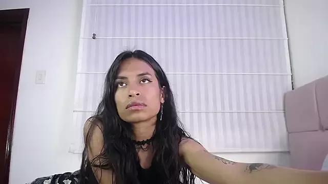 Violet_King from StripChat is Freechat