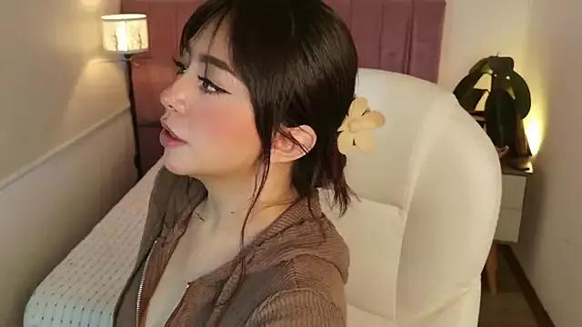 VioletBlacke_ from StripChat is Freechat