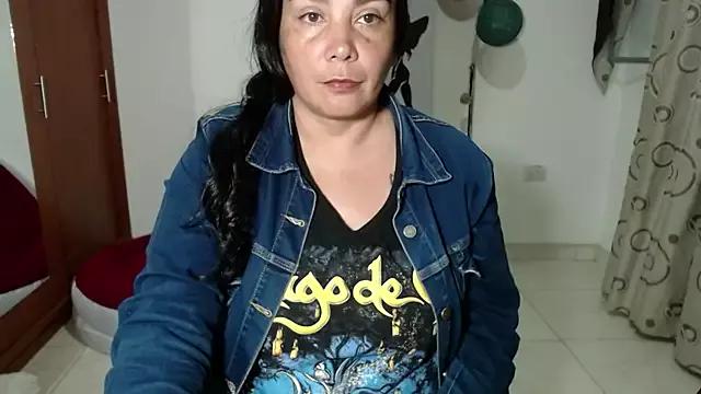 Vivian_milf_paint from StripChat is Freechat