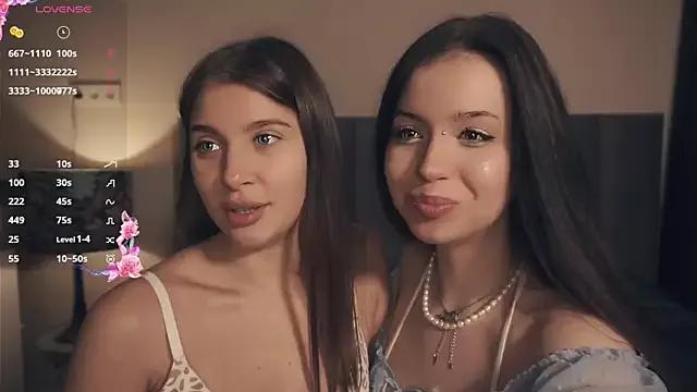 Girls free live sex cams: Check out the satisfaction of typing and cam2cam with our sensual livestreamers, who will teach you all about temptation and desires with their smoking hot physiques.
