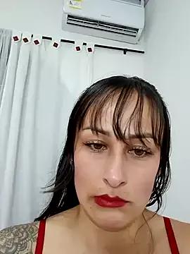 vsusanaper from StripChat is Freechat
