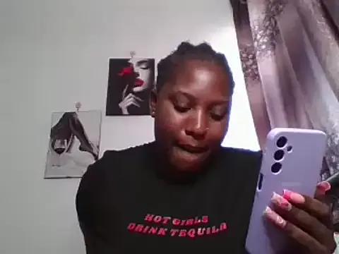 Whimsicalwillow from StripChat is Freechat