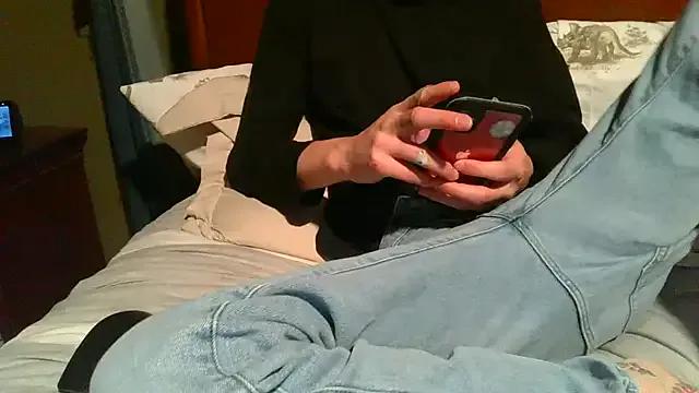 WhisperedDreams from StripChat is Freechat