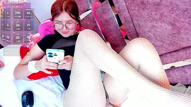 Photos of WilliamsFox_ from StripChat is Freechat