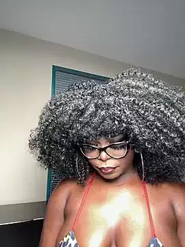 WomanNextdoor1 from StripChat is Freechat