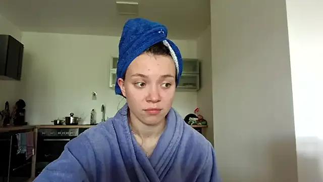 WonderAngela from StripChat is Freechat