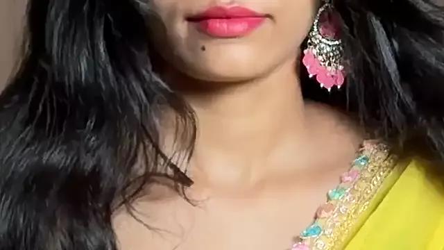 Photos of Wow-nisha from StripChat is Private