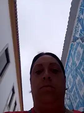 XNaughtysouthlondonMILFXX from StripChat is Freechat