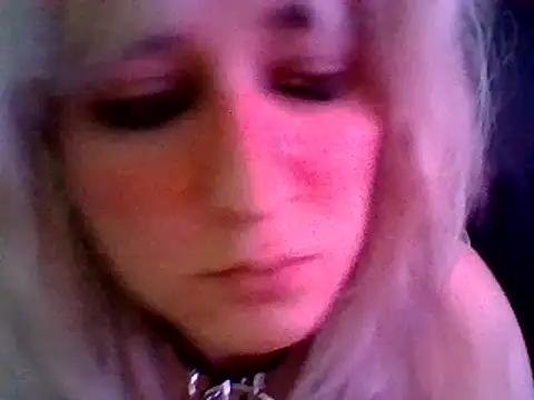 Girls free live sex cams: Check out the satisfaction of typing and cam2cam with our sensual livestreamers, who will teach you all about temptation and desires with their smoking hot physiques.