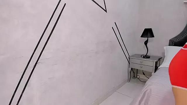 YarisWhite_ from StripChat is Freechat