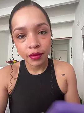 Yasmin777_ from StripChat is Freechat