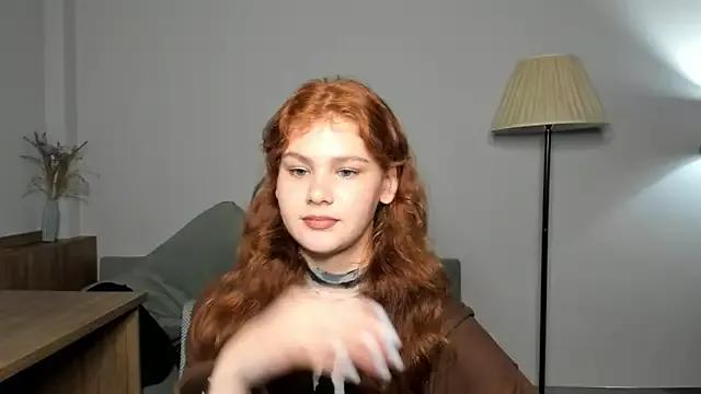 YettaCalabria from StripChat is Freechat