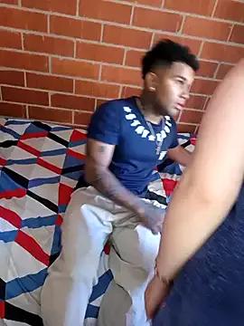 Ying_Yangplay from StripChat is Freechat